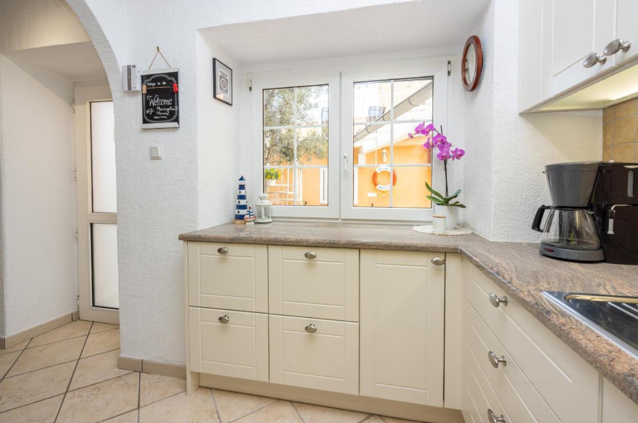 Kuca Za Odmor Antic - Holiday House Antic Novi Vinodolski Ngoại thất bức ảnh