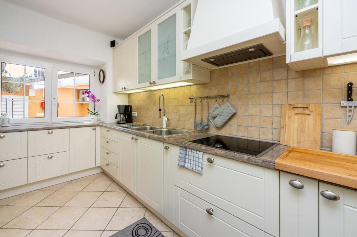 Kuca Za Odmor Antic - Holiday House Antic Novi Vinodolski Ngoại thất bức ảnh
